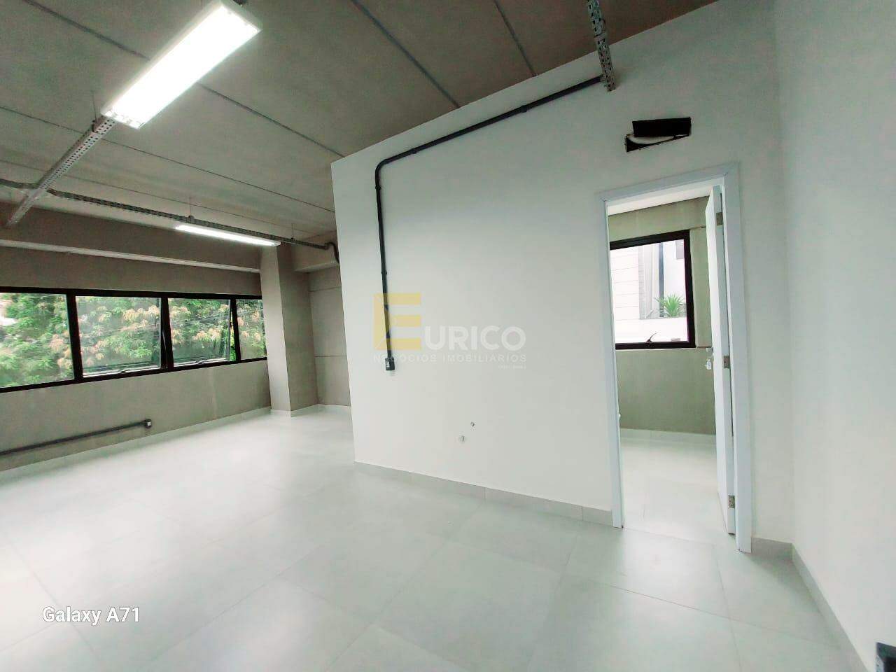 Sala à venda no Portal de Vinhedo em Vinhedo/SP: 