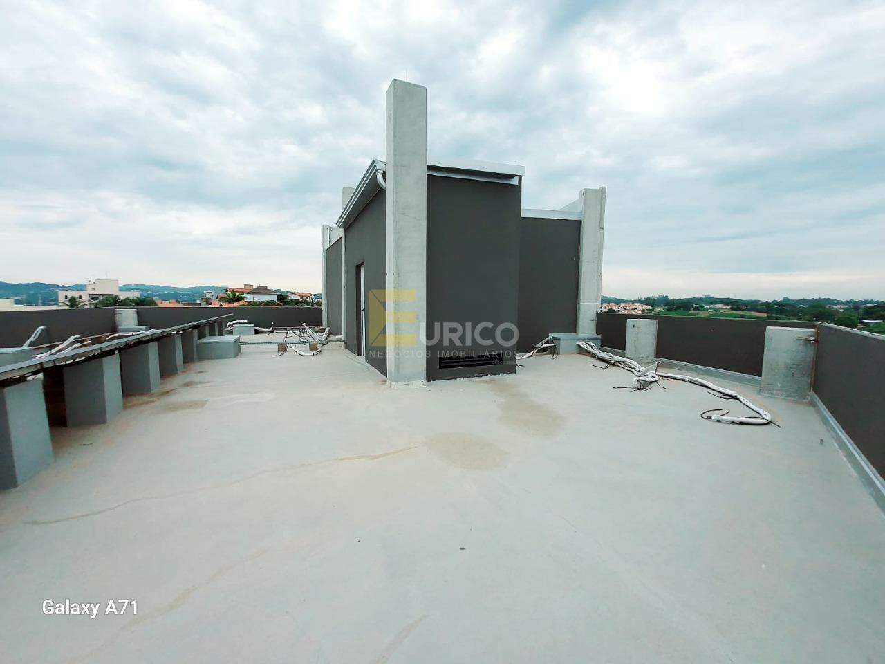 Sala à venda no Portal de Vinhedo em Vinhedo/SP: 