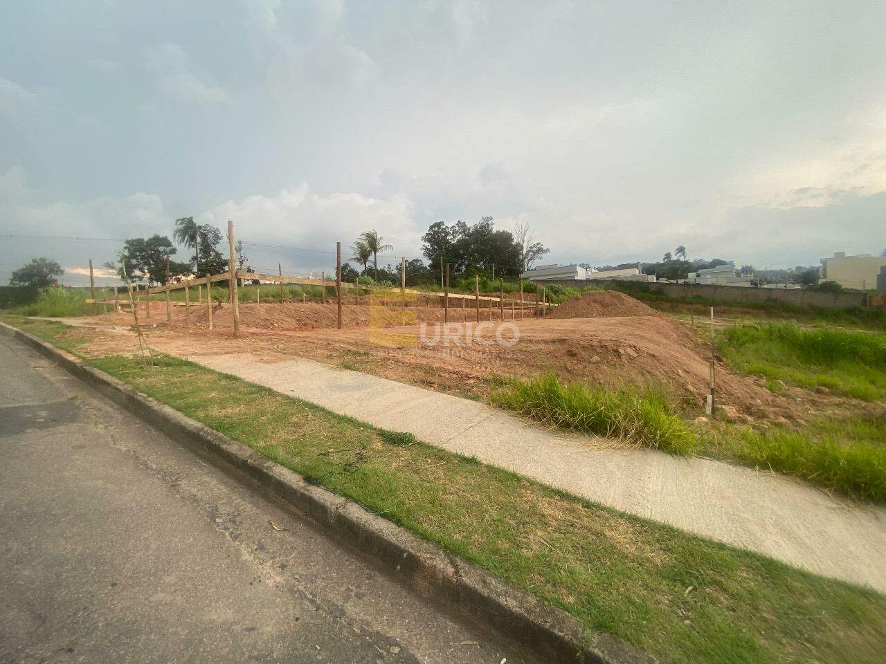 Terreno à venda no João XXIII em Vinhedo/SP: