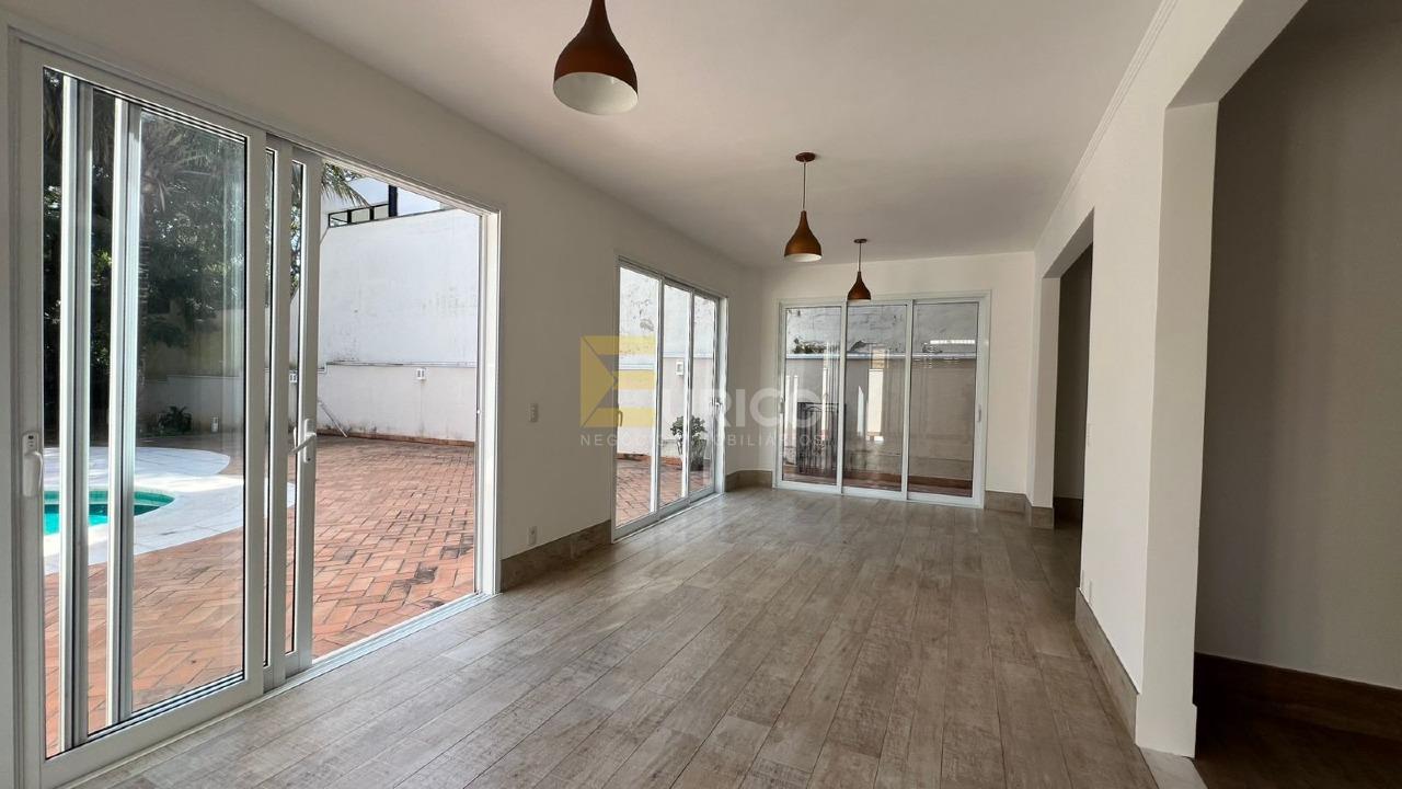 Casa em condomínio à venda no Condomínio Reserva Colonial em Valinhos/SP: 