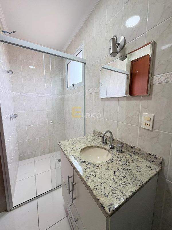 Apartamento para aluguel no Edifício Mont Blanc em Vinhedo/SP: WC SUÍTE