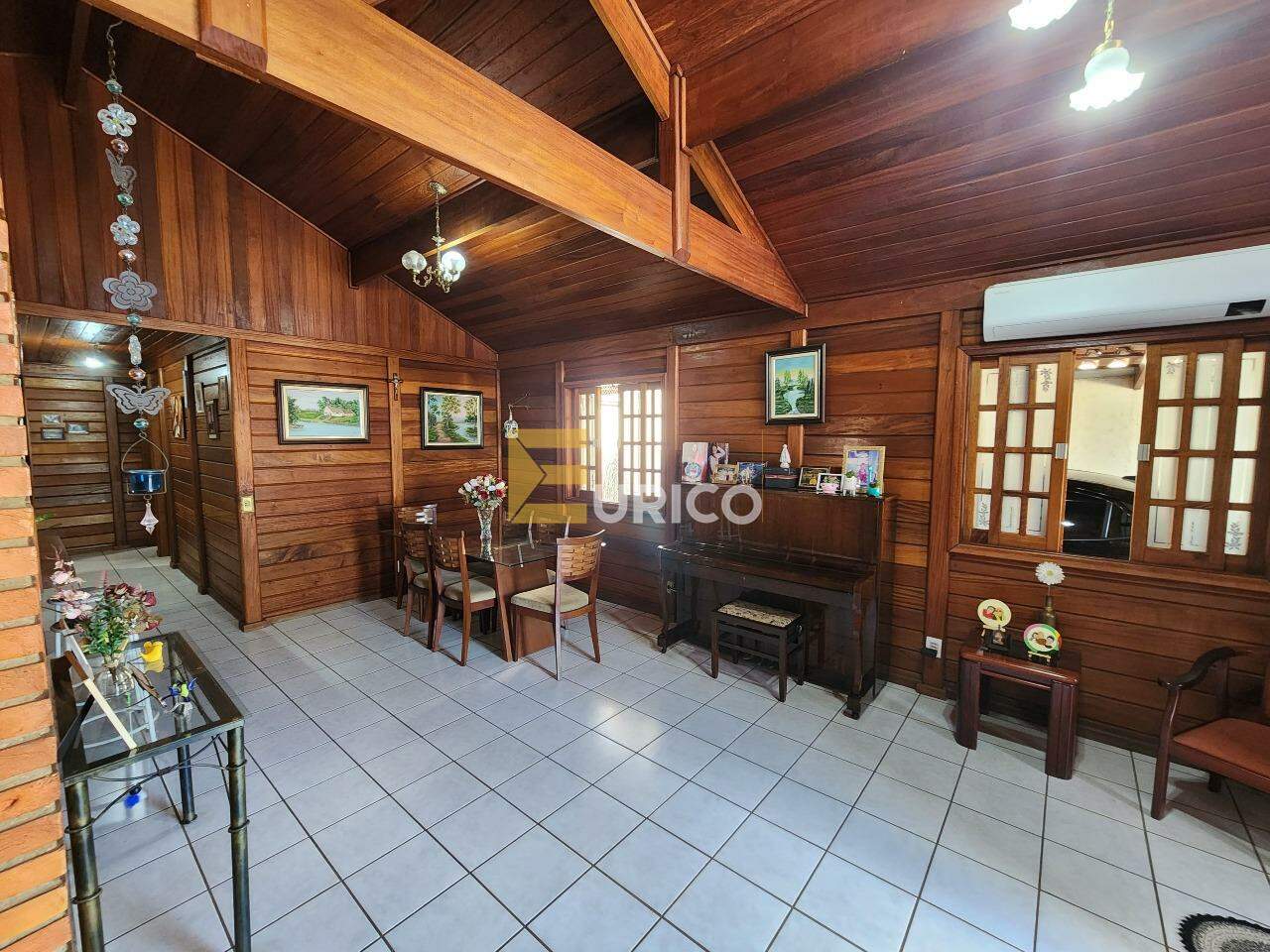 Casa em condomínio à venda no Jardim Ibiti do Paço em Sorocaba/SP: 