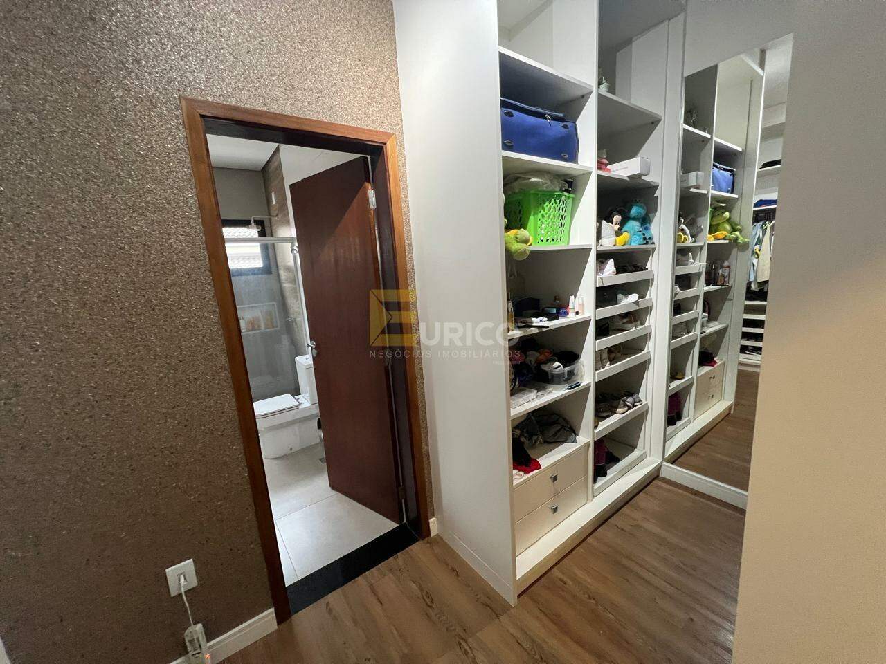 Casa em condomínio à venda no Condomínio Reserva dos Vinhedos em Louveira/SP: 