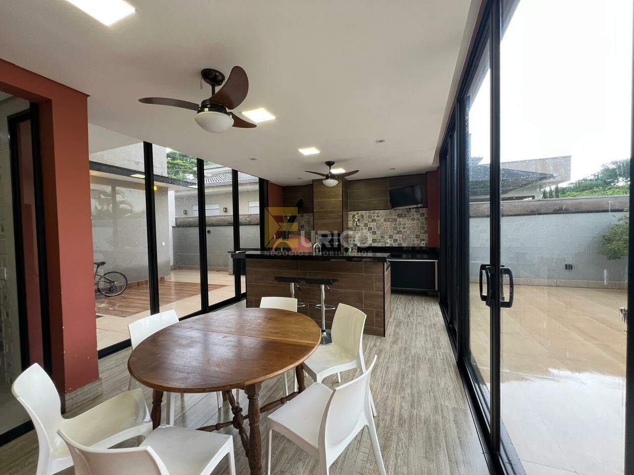 Casa em condomínio à venda no Condomínio Reserva dos Vinhedos em Louveira/SP: 