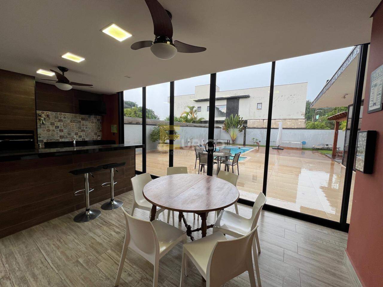 Casa em condomínio à venda no Condomínio Reserva dos Vinhedos em Louveira/SP: 