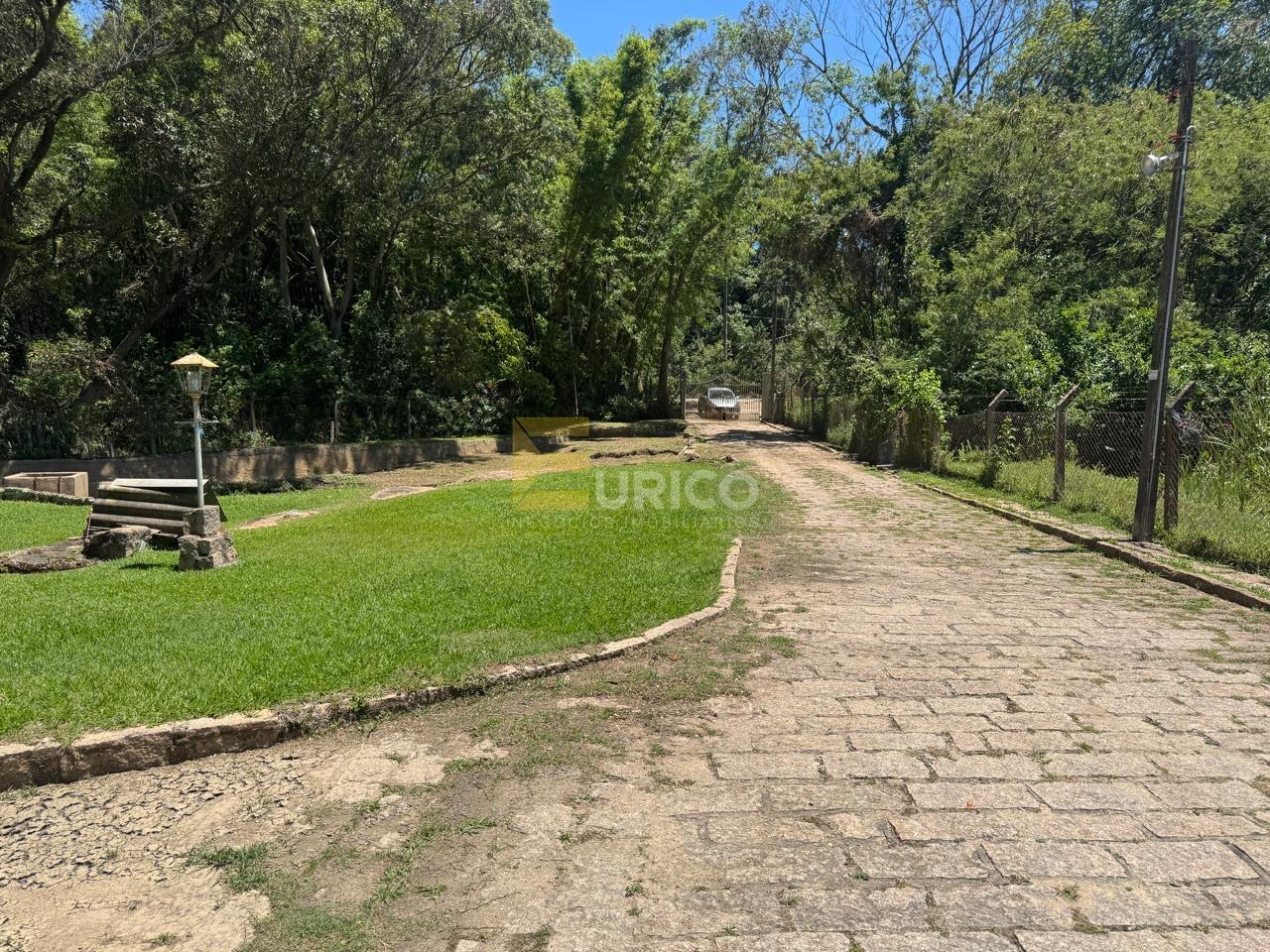 Chácara para aluguel no PINHEIRO em Valinhos/SP: