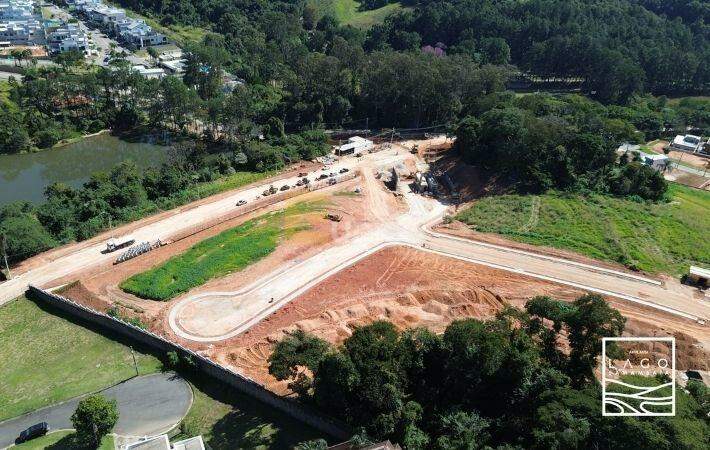 Terreno em Condomínio à venda no Applausi Lago Samambaia em Jundiaí/SP: 