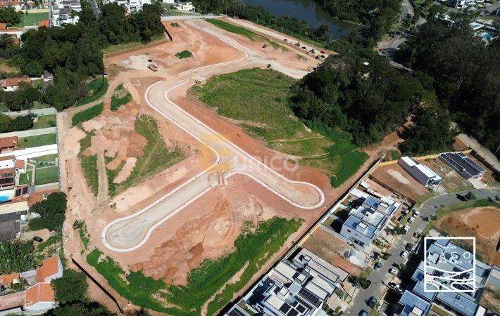 Terreno em Condomínio à venda no Applausi Lago Samambaia em Jundiaí/SP: 
