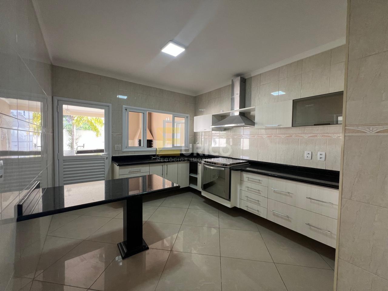 Casa em condomínio à venda no Condomínio Morada das Nascentes em Valinhos/SP: 