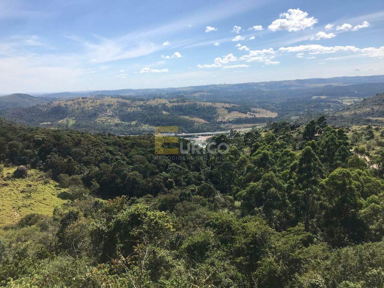 Terreno em Condomínio à venda no Condomínio Clube de Campo Valinhos em Valinhos/SP: