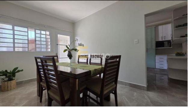 Casa à venda no PINHEIRO em Valinhos/SP: 