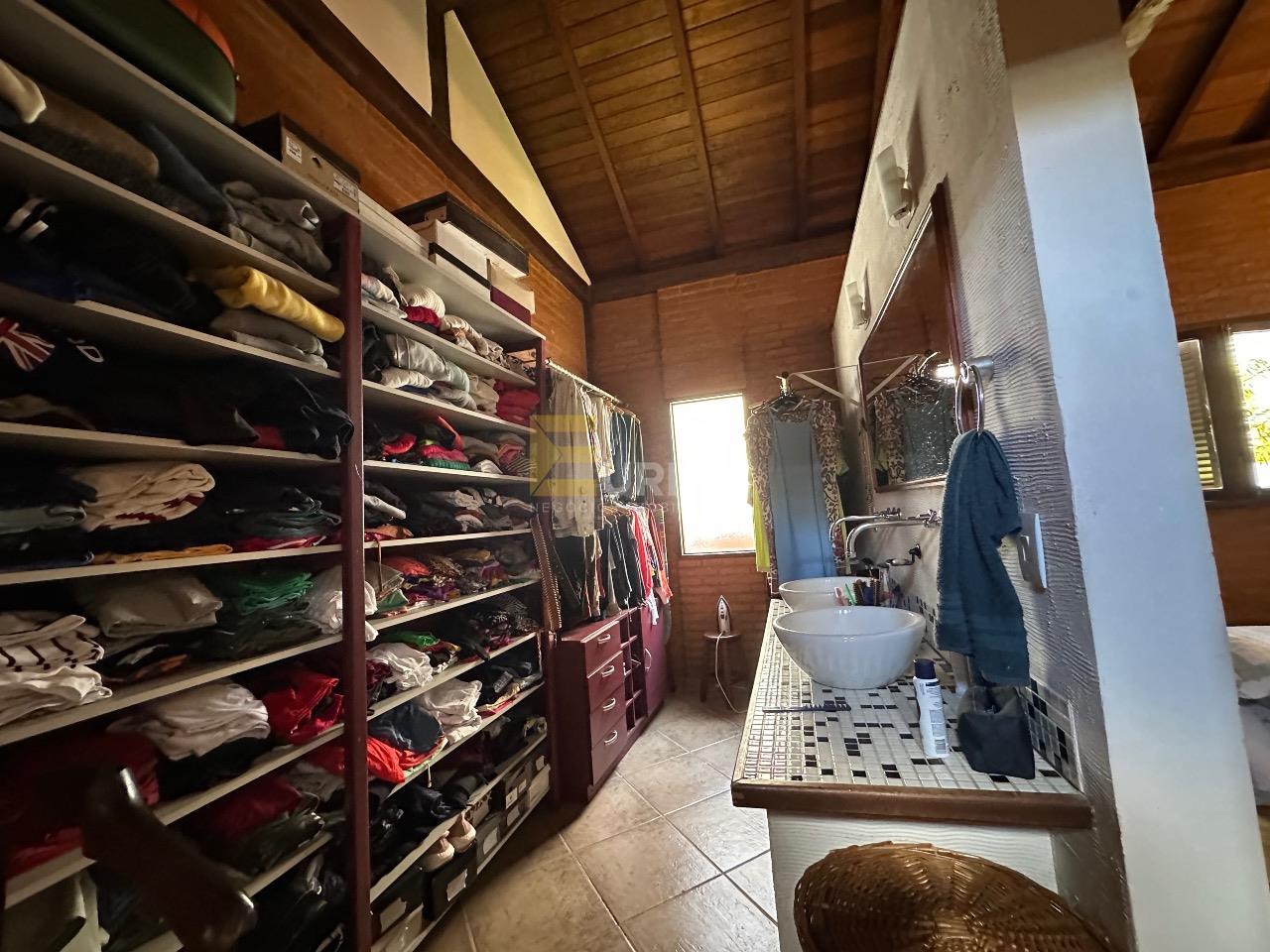 Casa em condomínio à venda no Condomínio Terras de São Francisco em Vinhedo/SP: