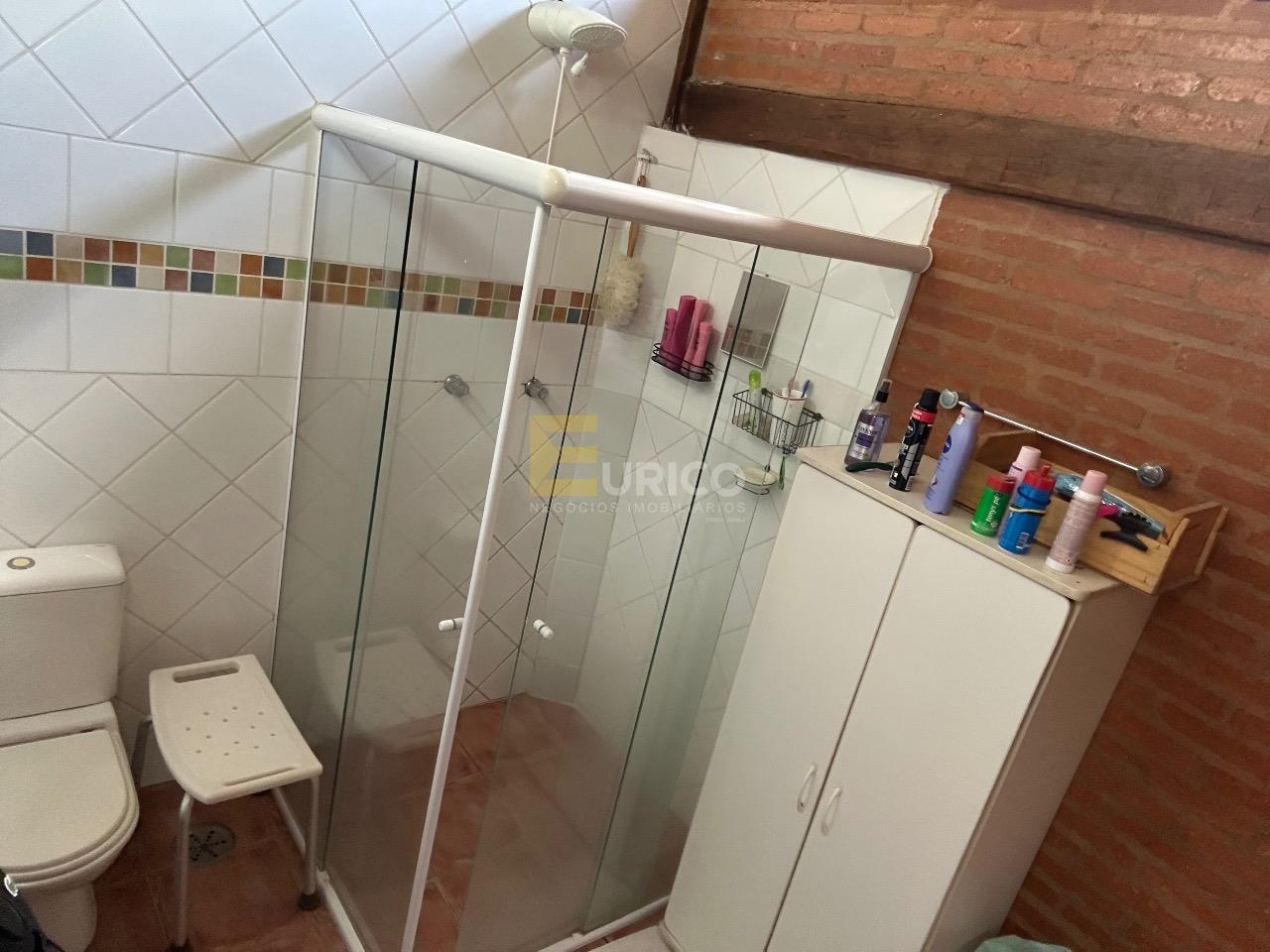 Casa em condomínio à venda no Condomínio Terras de São Francisco em Vinhedo/SP: