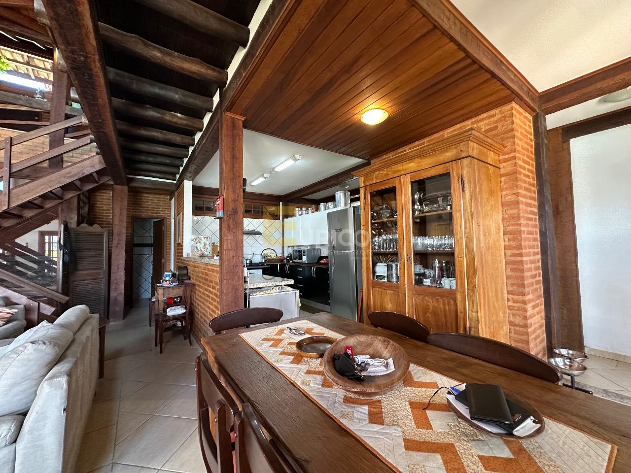 Casa em condomínio à venda no Condomínio Terras de São Francisco em Vinhedo/SP: