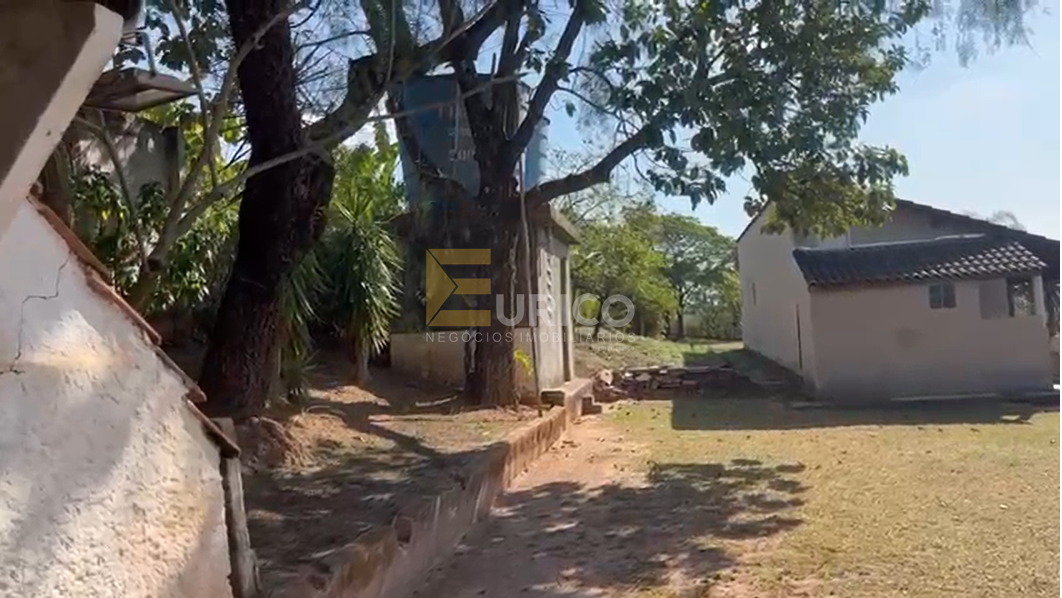 Chácara à venda no Condomínio Morada dos Deuses em Itupeva/SP: