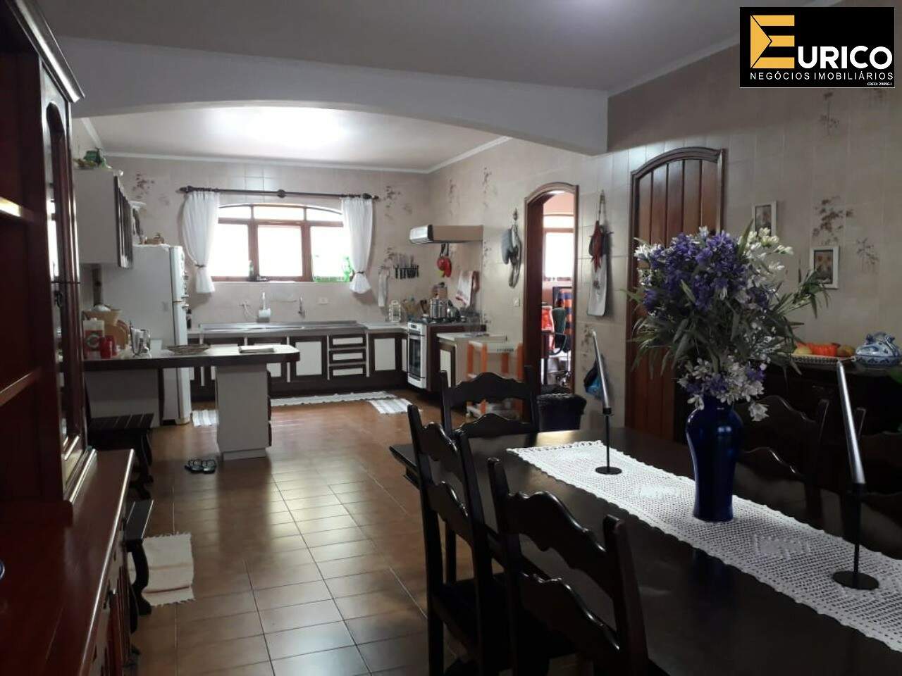 Fazenda à venda no CAPIVARI em Louveira/SP: Cozinha e sala de jantar