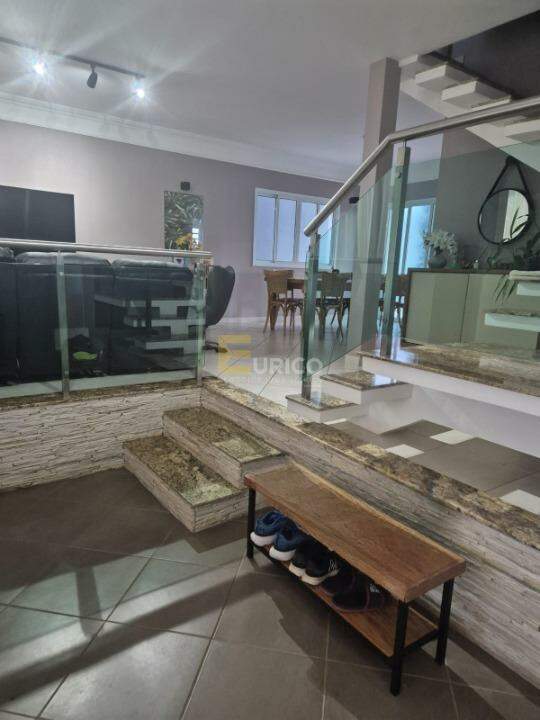 Casa em condomínio à venda no Condomínio Residencial Villa Fontana em Valinhos/SP: 