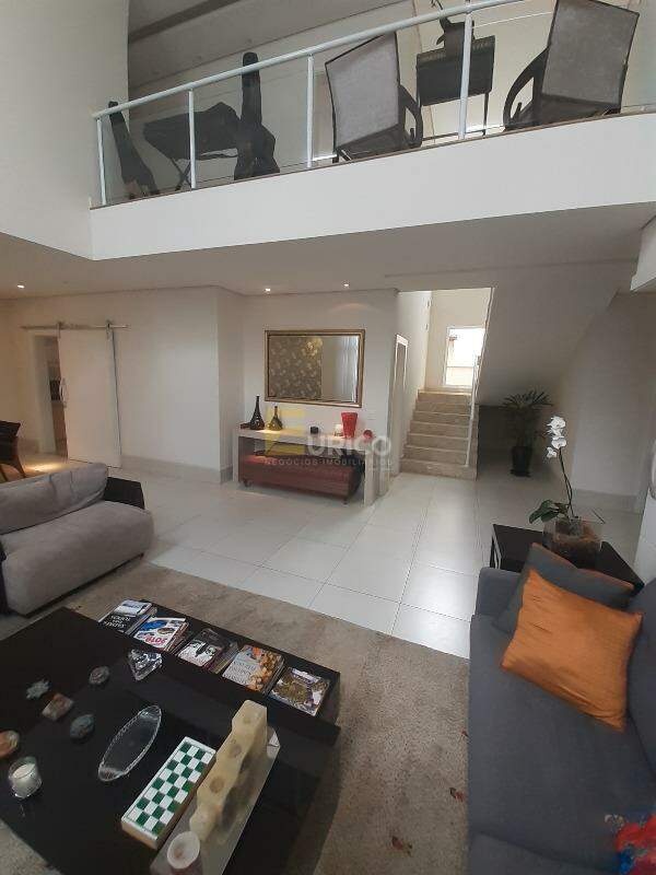 Casa em condomínio à venda no Condomínio Residencial Millennium em Valinhos/SP: 