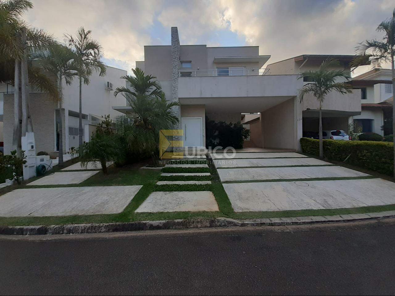 Casa em condomínio à venda no Condomínio Residencial Millennium em Valinhos/SP: 