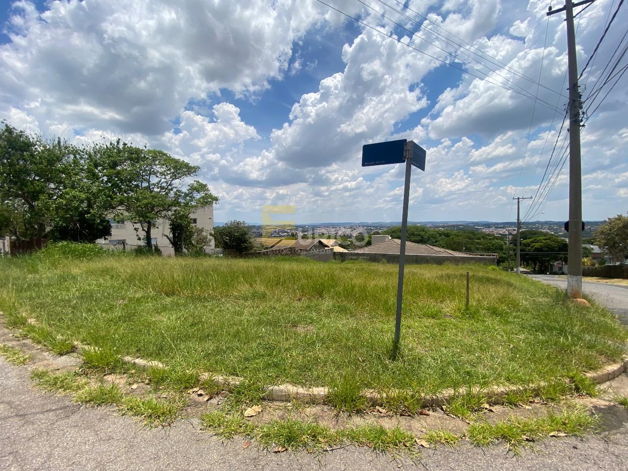 Terreno à venda no Bosque em Vinhedo/SP: 