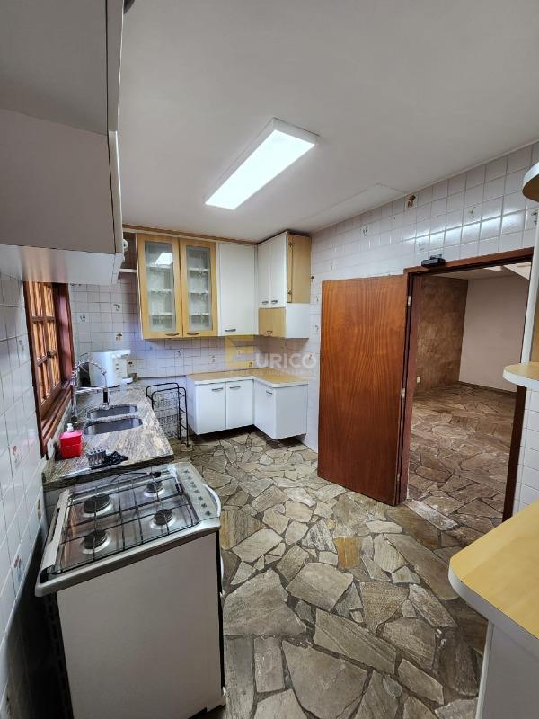 Casa à venda no Centro em Vinhedo/SP: