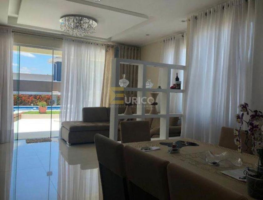 Casa em condomínio à venda no Condomínio Terras de São Francisco em Vinhedo/SP: 