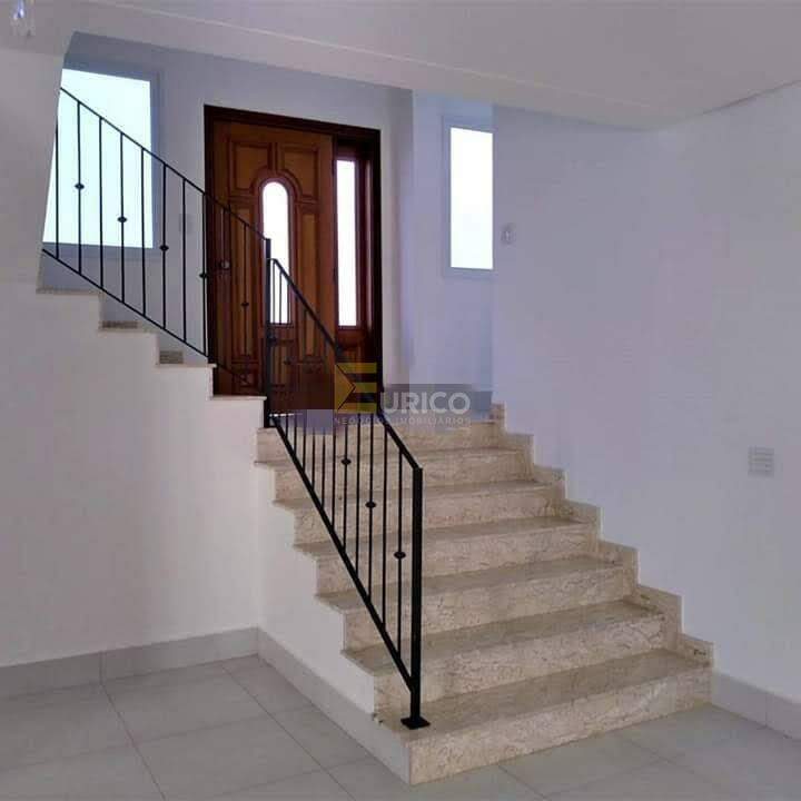 Casa em condomínio à venda no Condomínio Recanto dos Paturis em Vinhedo/SP: HALL DE ENTRADA