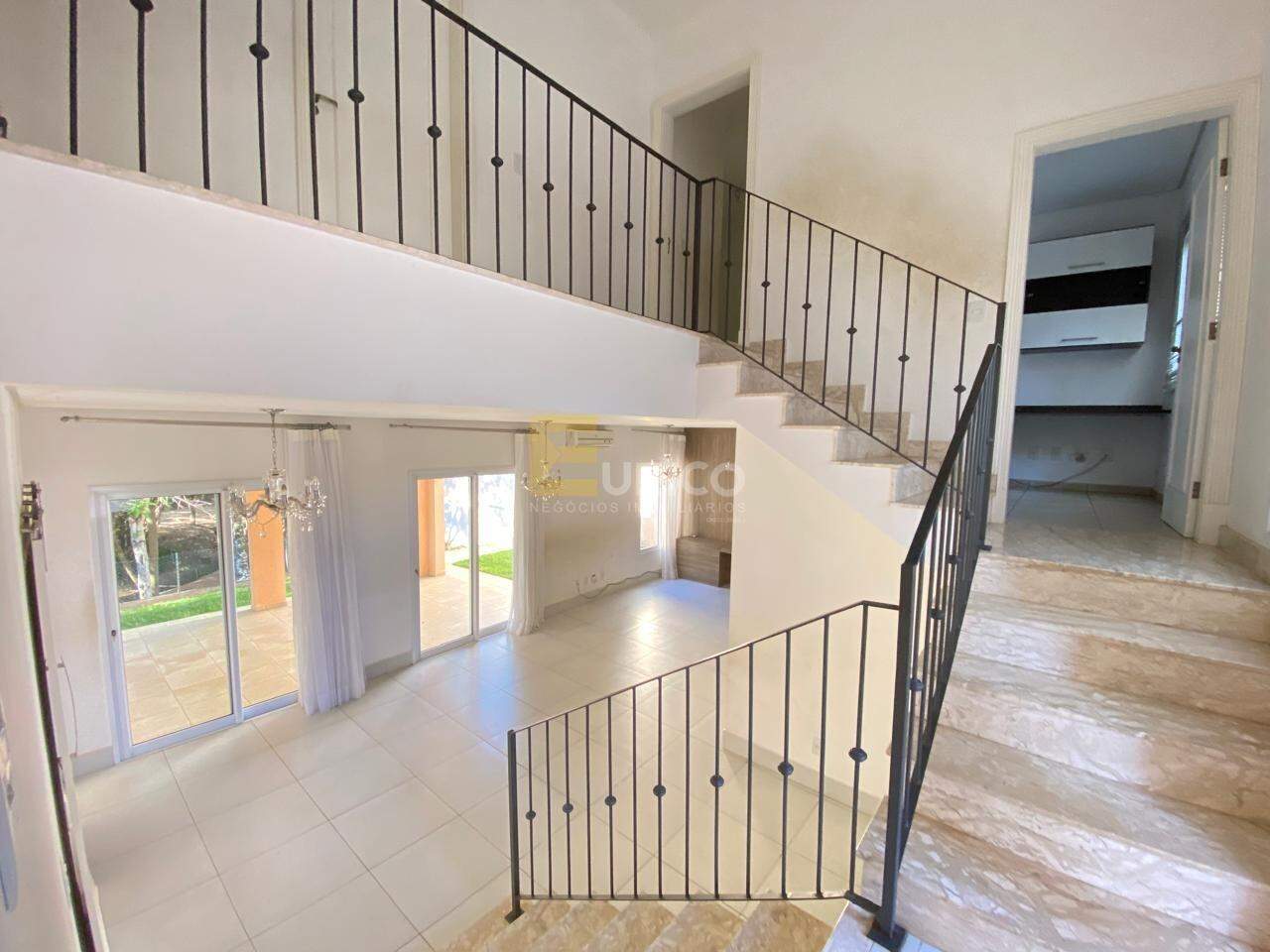 Casa em condomínio à venda no Condomínio Recanto dos Paturis em Vinhedo/SP: 