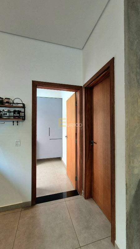 Casa em condomínio à venda no Condomínio Reserva dos Vinhedos em Louveira/SP: 