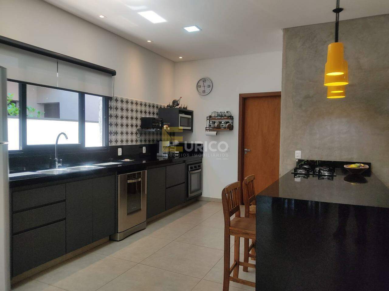 Casa em condomínio à venda no Condomínio Reserva dos Vinhedos em Louveira/SP: 