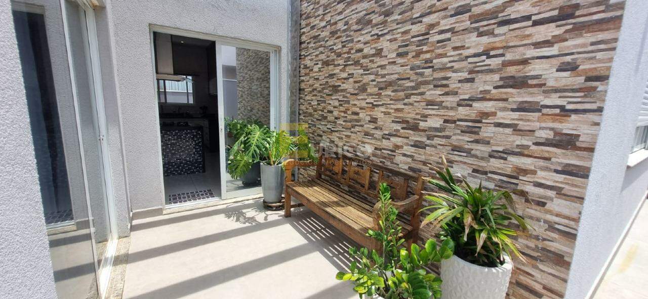 Casa em condomínio à venda no Condomínio Reserva dos Vinhedos em Louveira/SP: 
