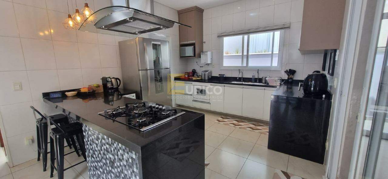 Casa em condomínio à venda no Condomínio Reserva dos Vinhedos em Louveira/SP: 