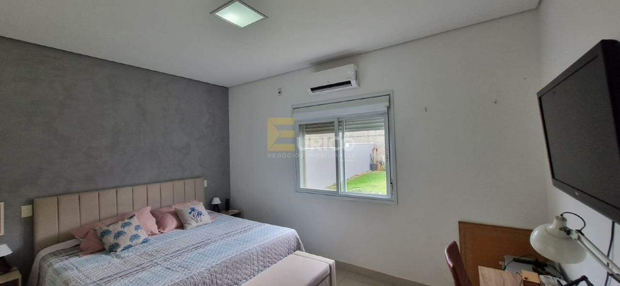 Casa em condomínio à venda no Condomínio Reserva dos Vinhedos em Louveira/SP: 