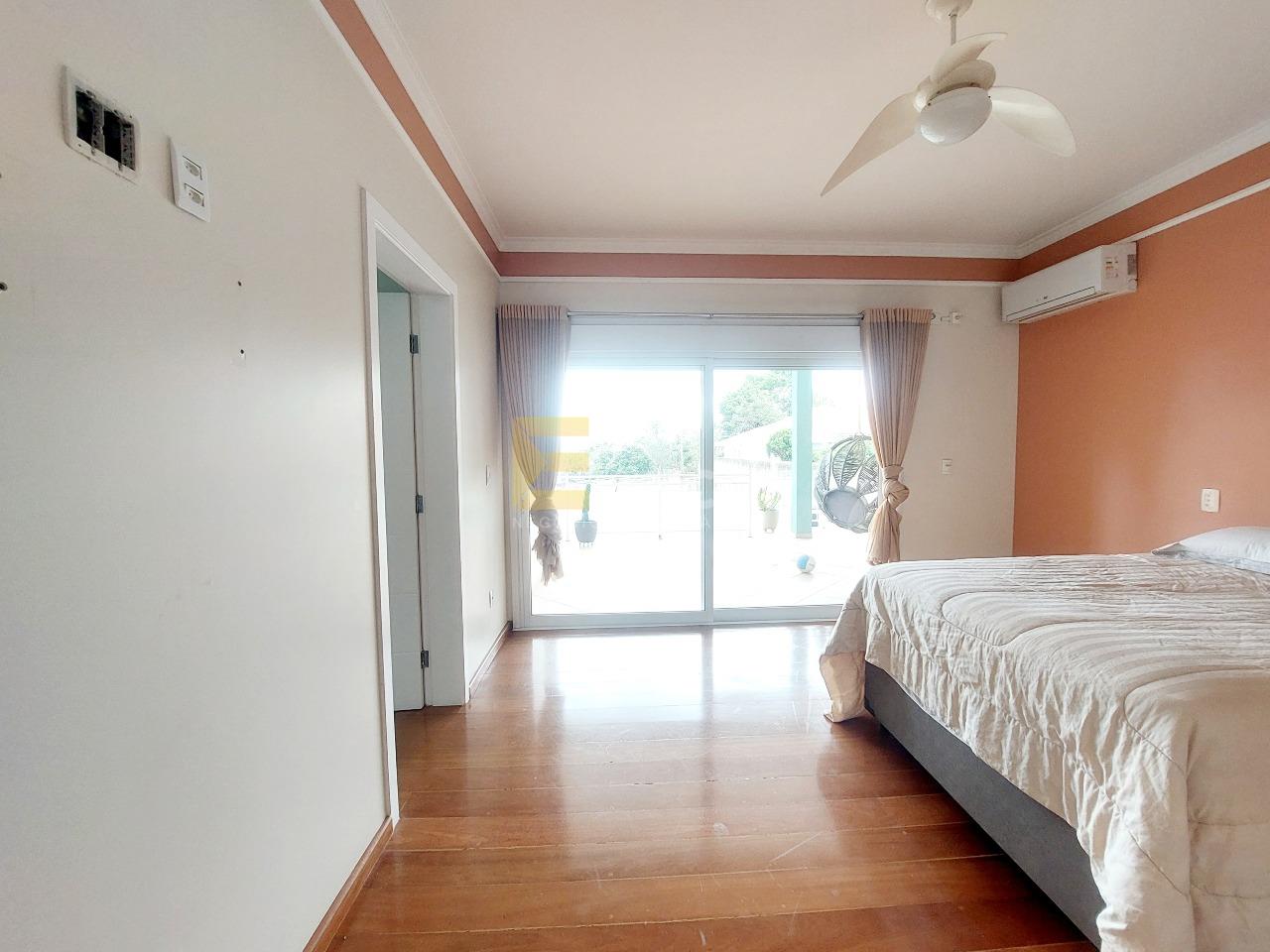 Casa em condomínio à venda no Condomínio Zurich Dorf em Valinhos/SP: 