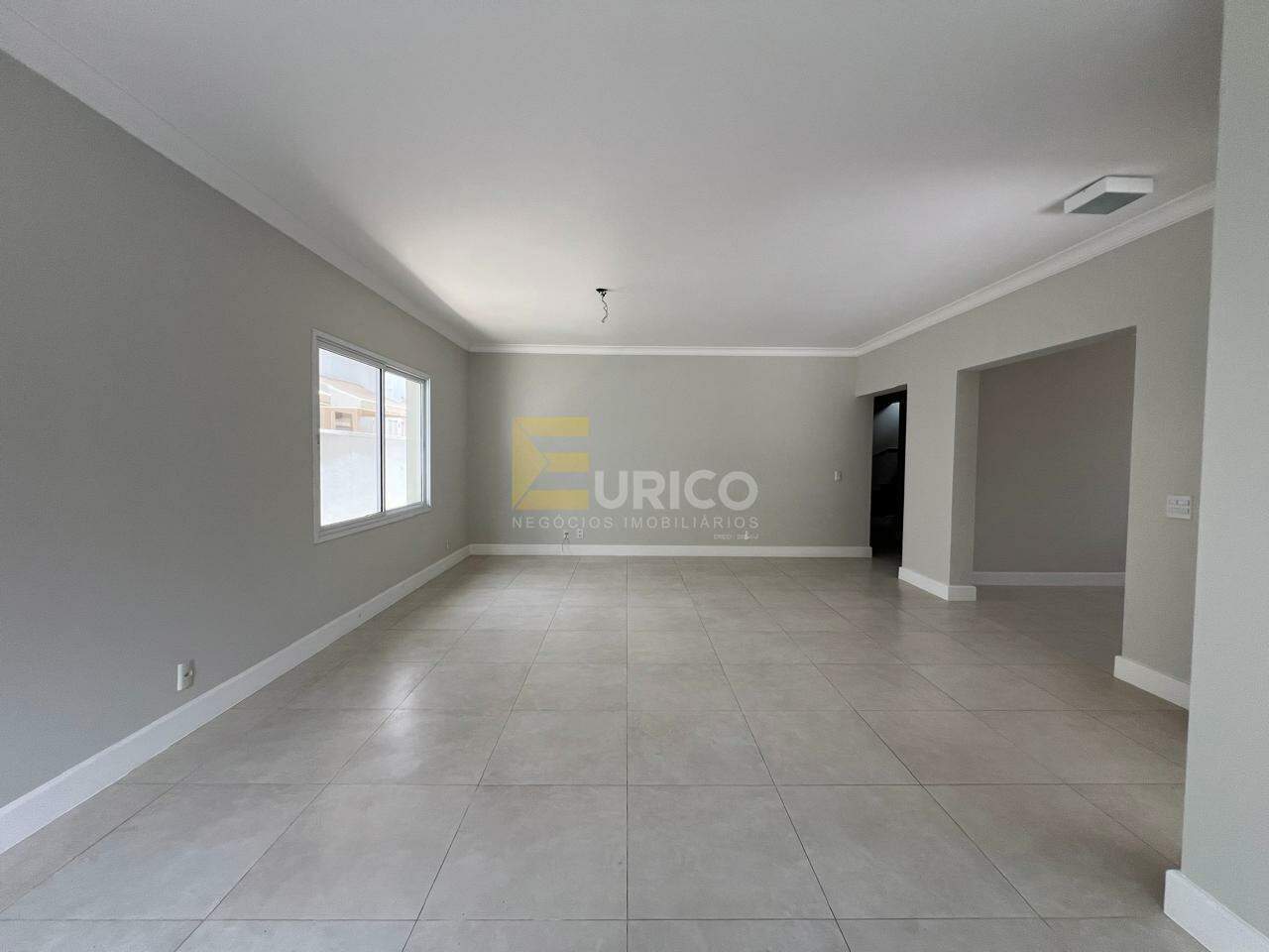 Casa em condomínio à venda no Condomínio Reserva Colonial em Valinhos/SP: 
