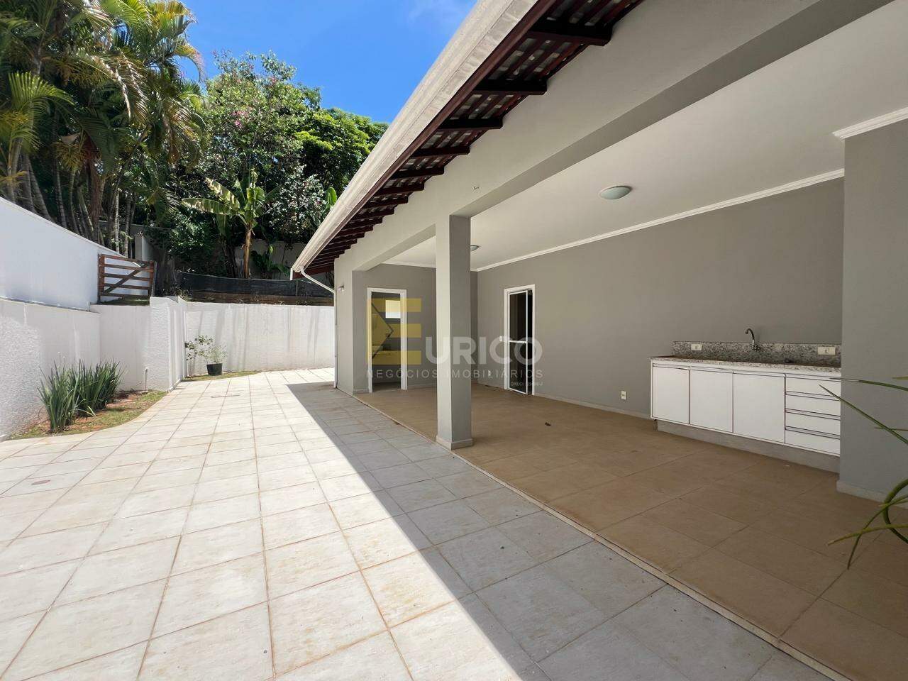 Casa em condomínio à venda no Condomínio Reserva Colonial em Valinhos/SP: