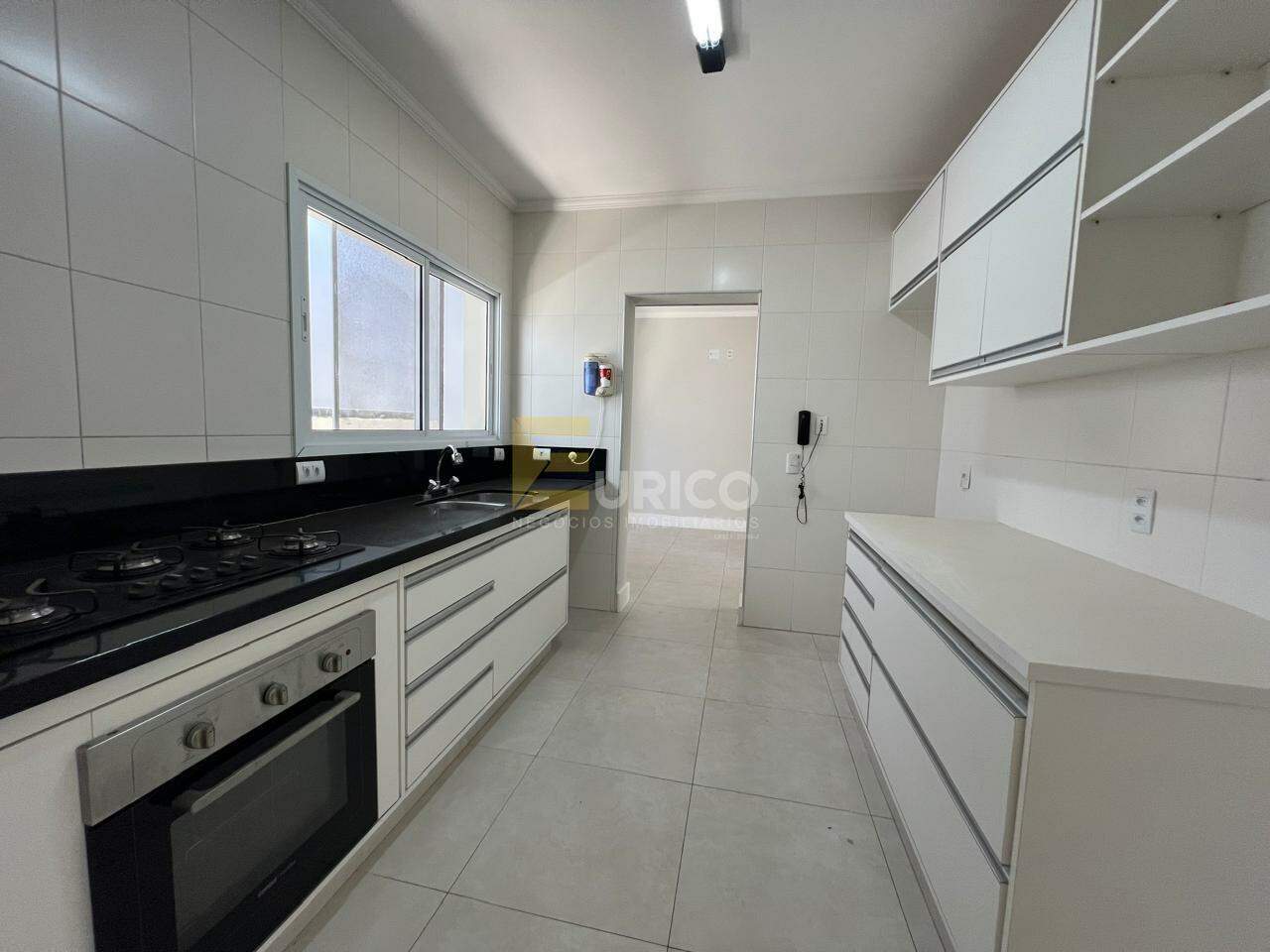 Casa em condomínio à venda no Condomínio Reserva Colonial em Valinhos/SP: