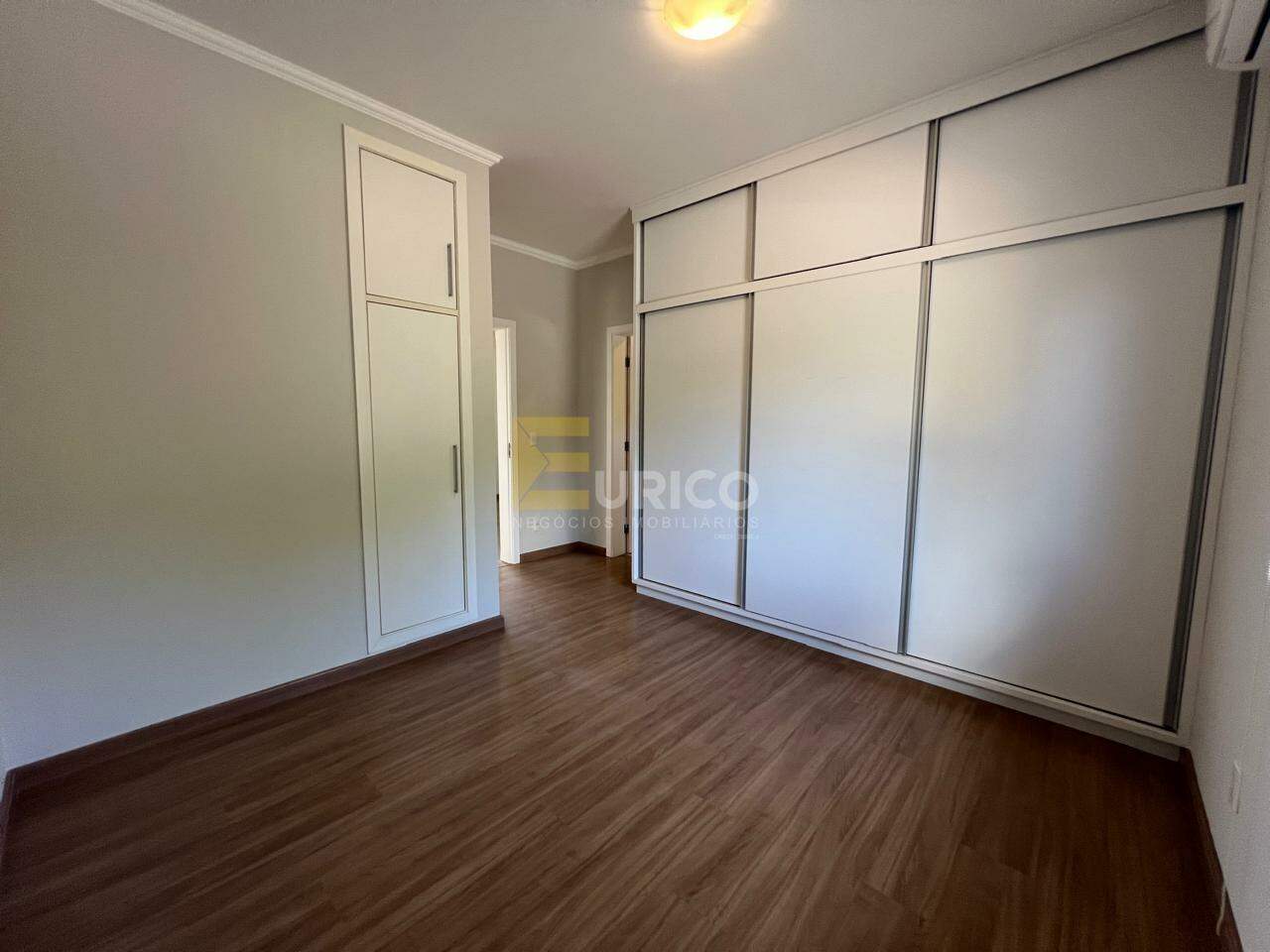 Casa em condomínio à venda no Condomínio Reserva Colonial em Valinhos/SP: