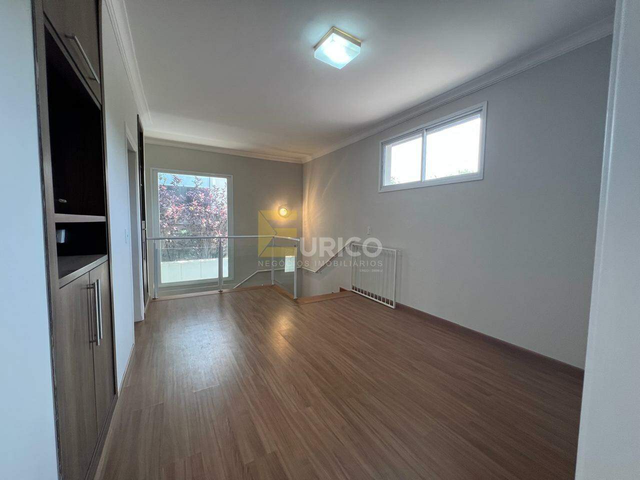Casa em condomínio à venda no Condomínio Reserva Colonial em Valinhos/SP: