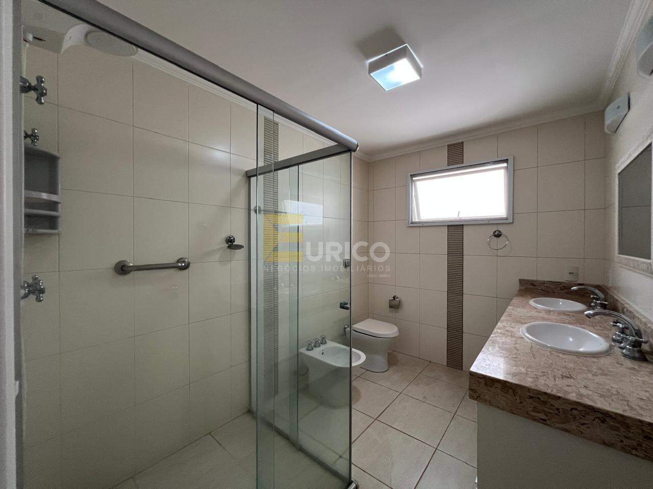 Casa em condomínio à venda no Condomínio Reserva Colonial em Valinhos/SP: