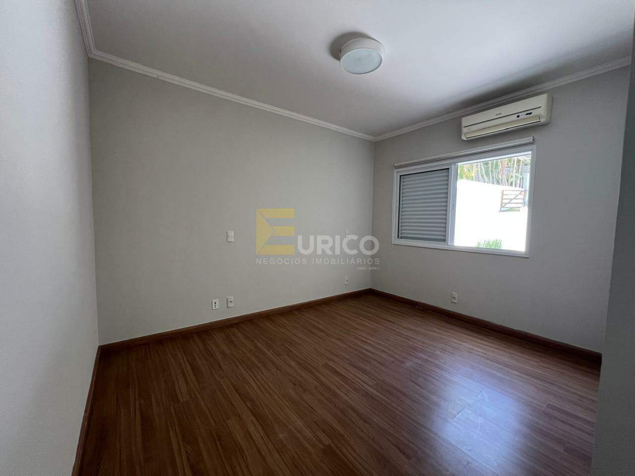 Casa em condomínio à venda no Condomínio Reserva Colonial em Valinhos/SP: