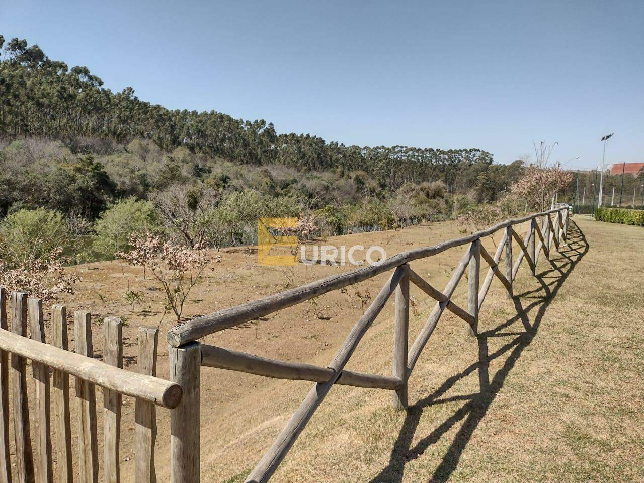 Terreno em Condomínio à venda no Residencial Fazenda Alta Vista em Salto de Pirapora/SP: 
