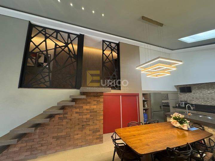 Casa em condomínio à venda no São Joaquim em Vinhedo/SP: 