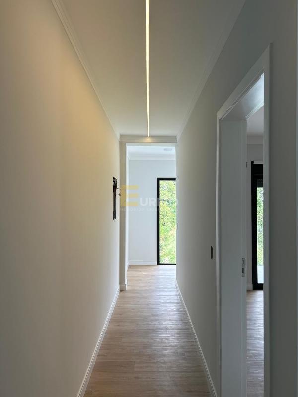 Casa em condomínio à venda no Condomínio Vale do Itamaracá em Valinhos/SP: 