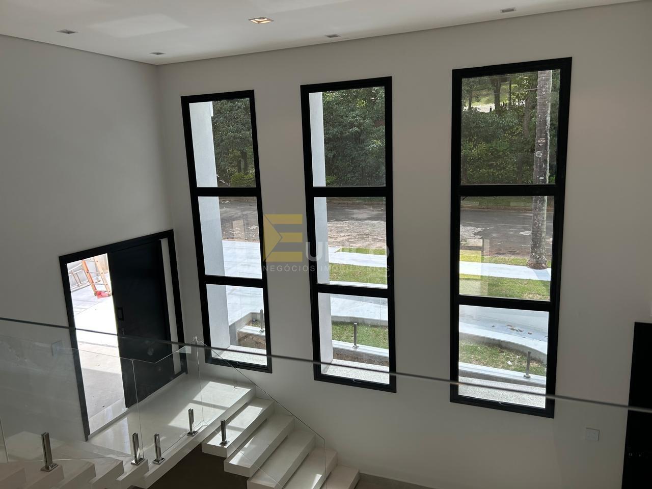 Casa em condomínio à venda no Condomínio Vale do Itamaracá em Valinhos/SP: 