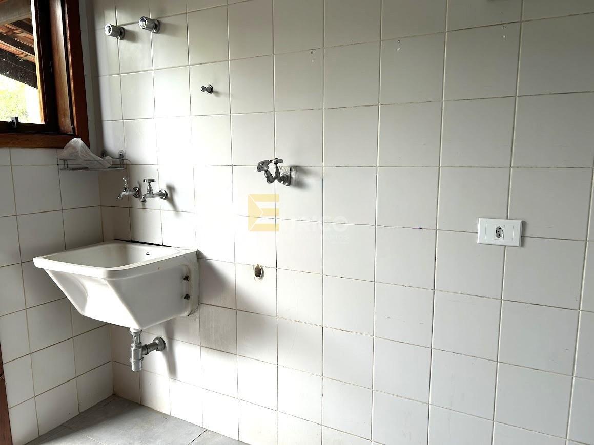 Casa em condomínio à venda no Condomínio Estância Marambaia em Vinhedo/SP: