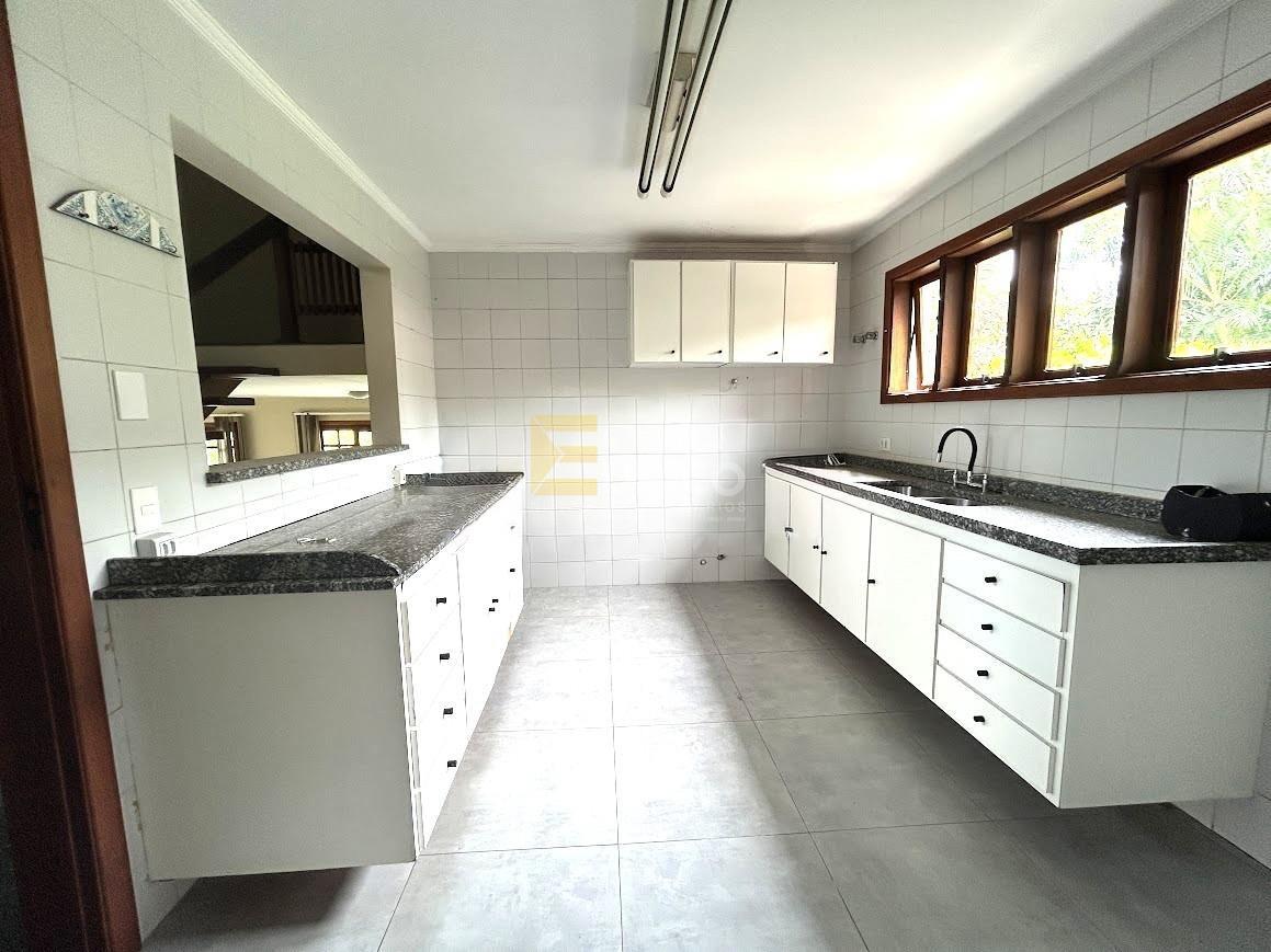 Casa em condomínio à venda no Condomínio Estância Marambaia em Vinhedo/SP: