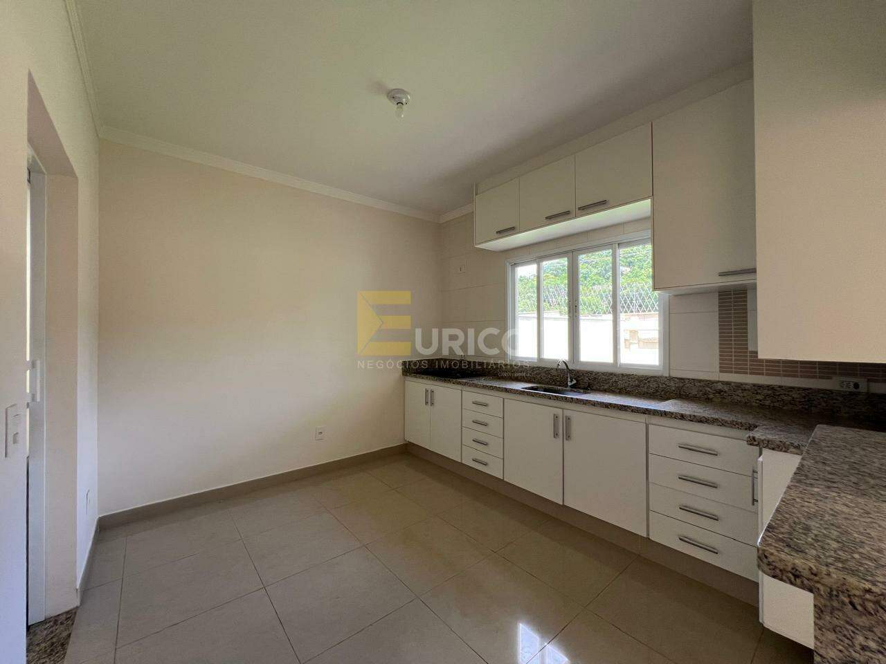 Casa em condomínio para aluguel no Condomínio Vivenda das Cerejeiras em Valinhos/SP: 