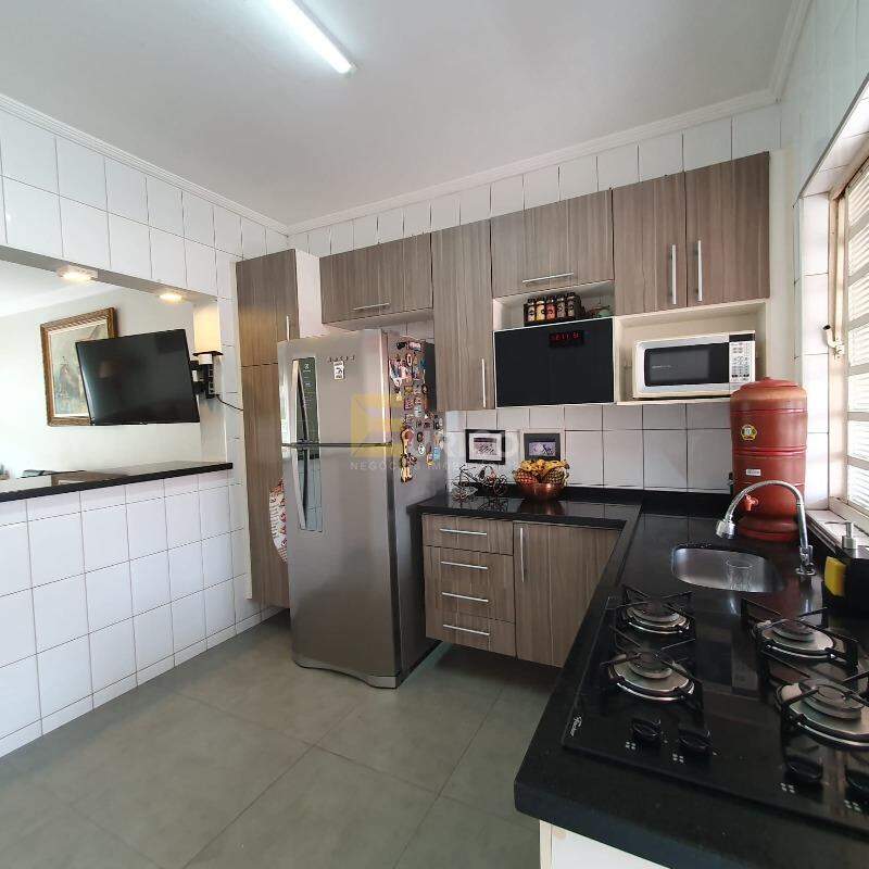 Casa em condomínio à venda no Condomínio Residencial Mirante do Lenheiro em Valinhos/SP: 