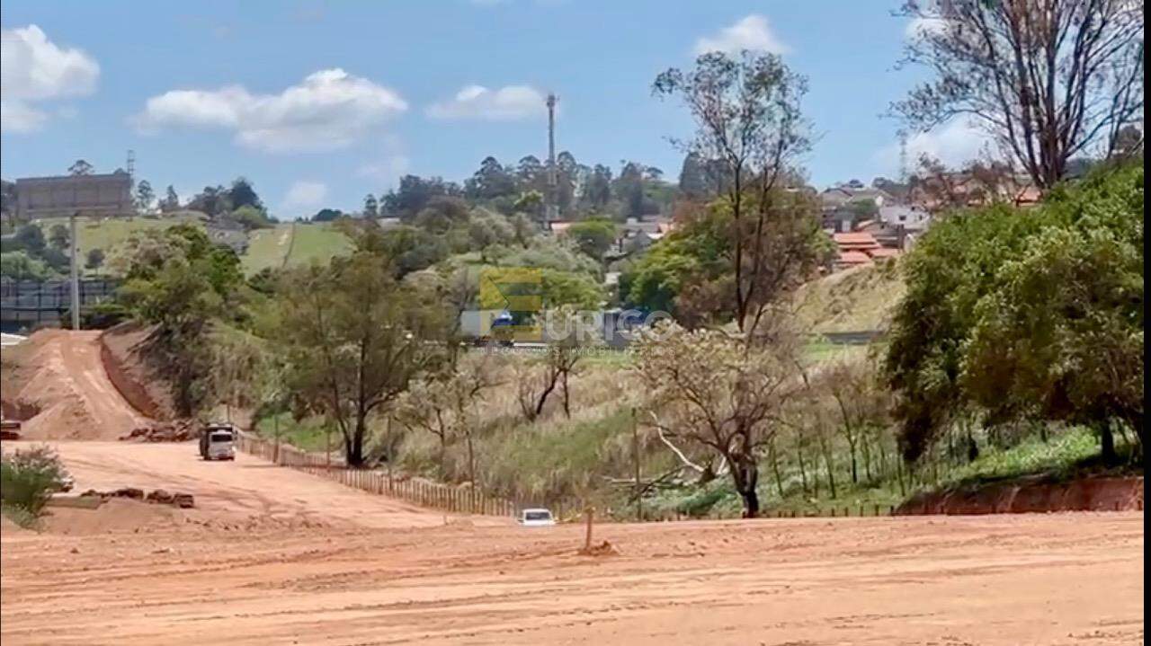 Terreno à venda no Turim Loteamento Comercial - Capela - Vinhedo - SP em Vinhedo/SP: